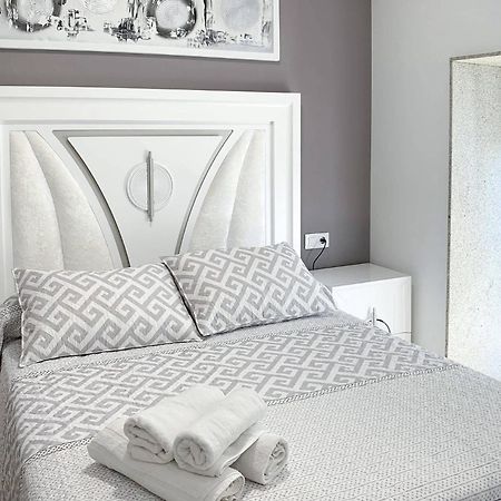 Apartamentos Loncho 菲尼斯特雷 外观 照片