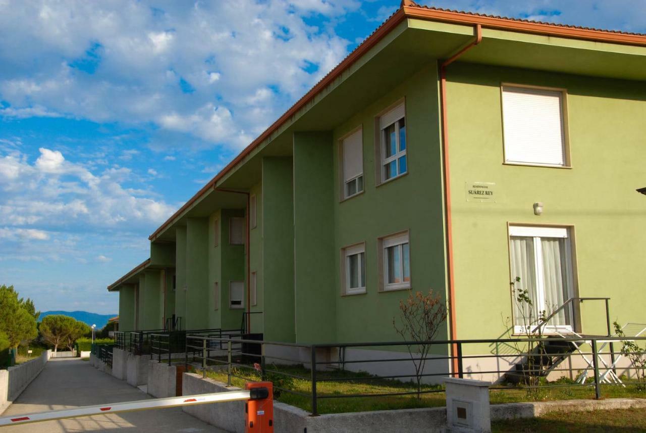 Apartamentos Loncho 菲尼斯特雷 外观 照片